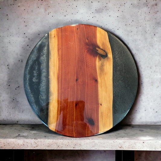 Cedar Round 9” w/Black Epoxy