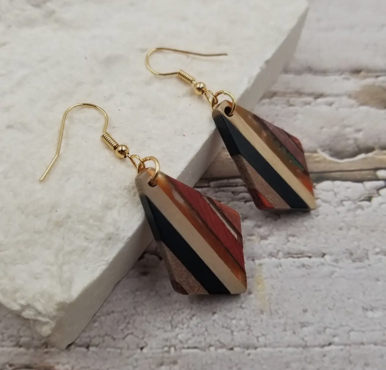 Resin Wood Geometric Diamond Earrings