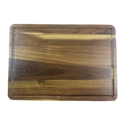 2.	14”x10” Cutting Board Juice Groove and 2 inside Handles
