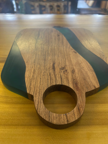 Small Green Epoxy Resin Charcuterie Board. New Never Used
