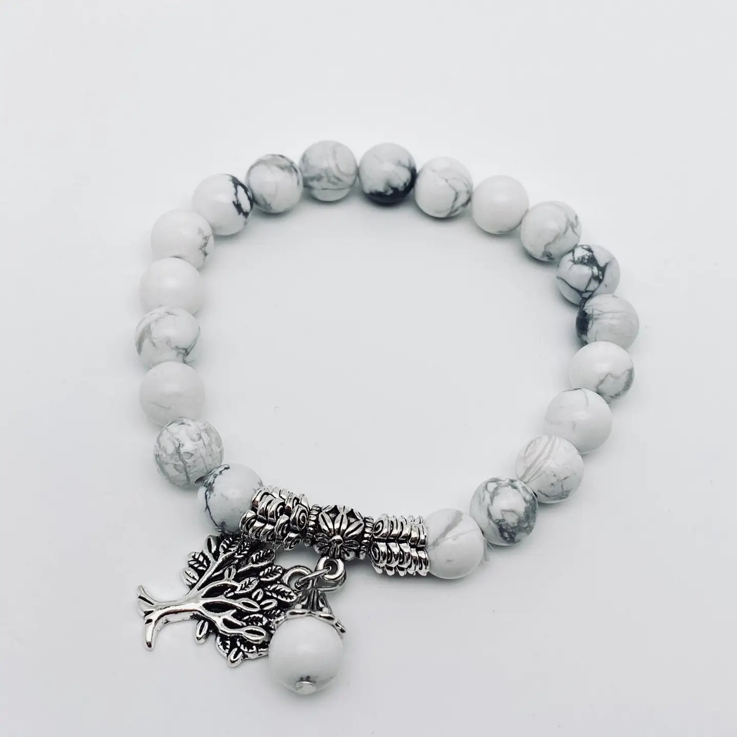 Tree of Life Pendant Howlite Beaded Bracelet