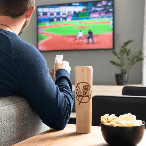 New York Yankees | Baseball Bat Mug | Old School Logo